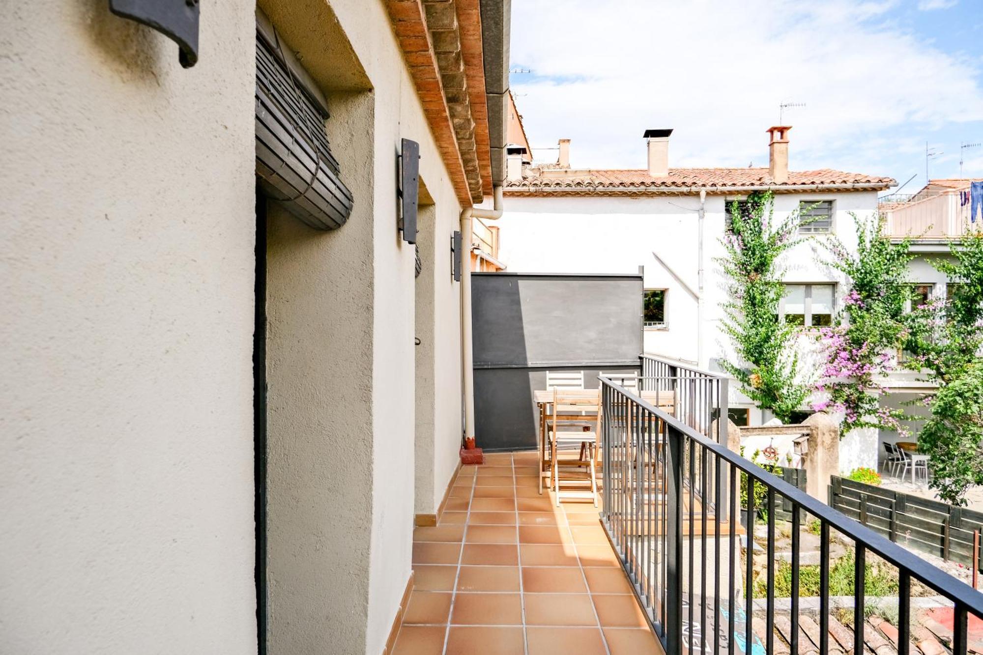 Ca Leudald 3 Apartamento En Besalu Con Terraza Exterior foto